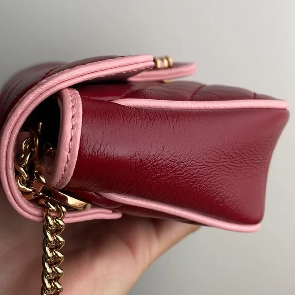 ♥️SOLD♥️AUTHENTIC GUCCI
Red & Pink Super Mini Matelassé GG Marmont Bag - Picture 6 of 17